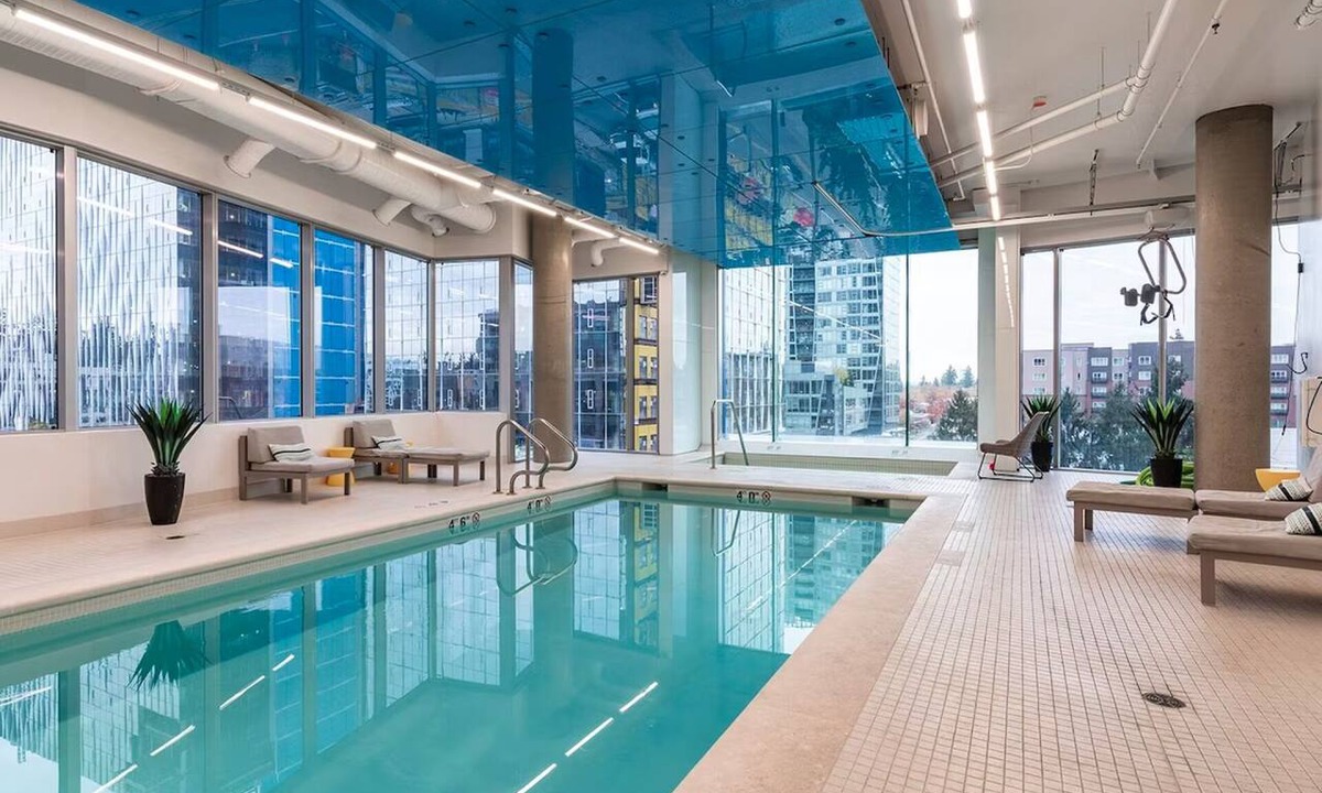 West Bellevue Apartment | 1BR | Gym, Pool | Bellevue | Sophari Towers C