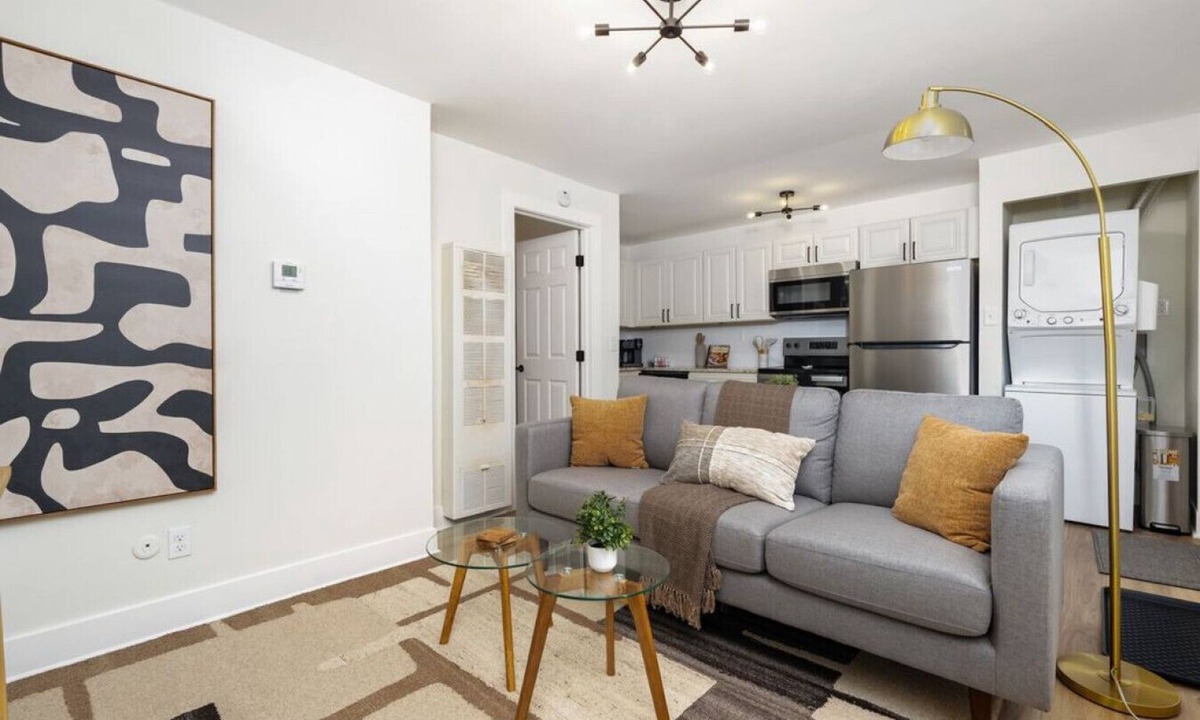 Downtown Columbus Apartment | 1BR Unit for an easy comfy stay