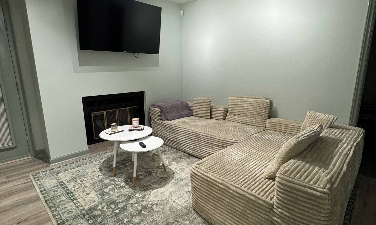 Cary Condo | 2-bedroom condo in Cary NC fully furnished, WIFI, AC, Patio