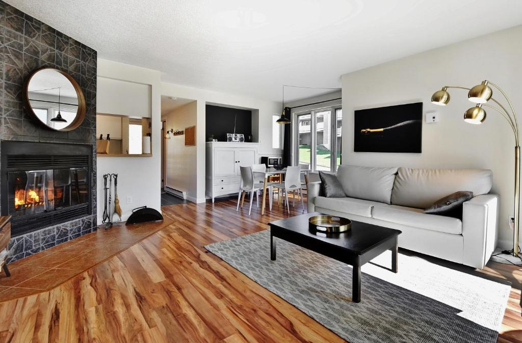 Stoneham Apartment | 26#52 Chemin du Hameau (studio)