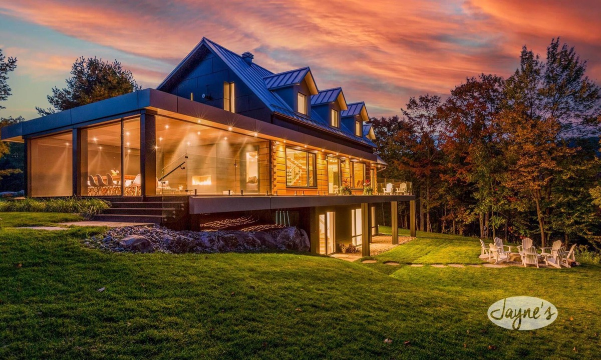 Huntsville Cottage | 5 bdrm, 3 bath! Architectural gem!