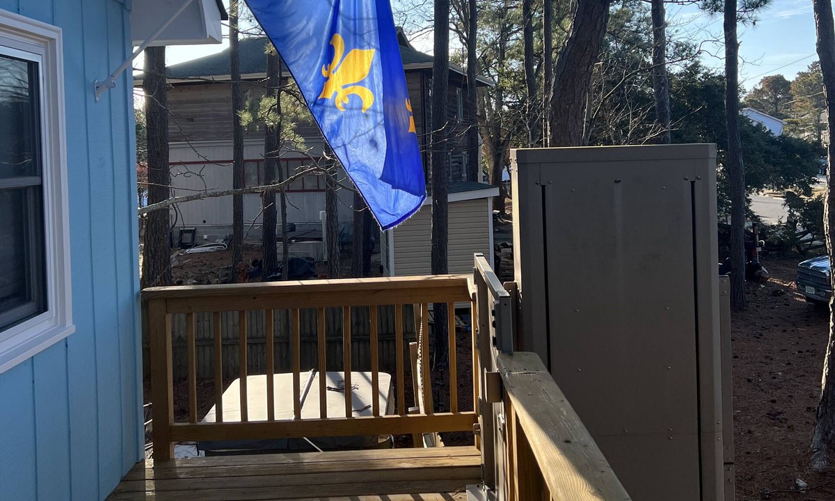 Kill Devil Hills Cottage | Accessible OBX Beach Cottage in the Pines *HOT TUB*