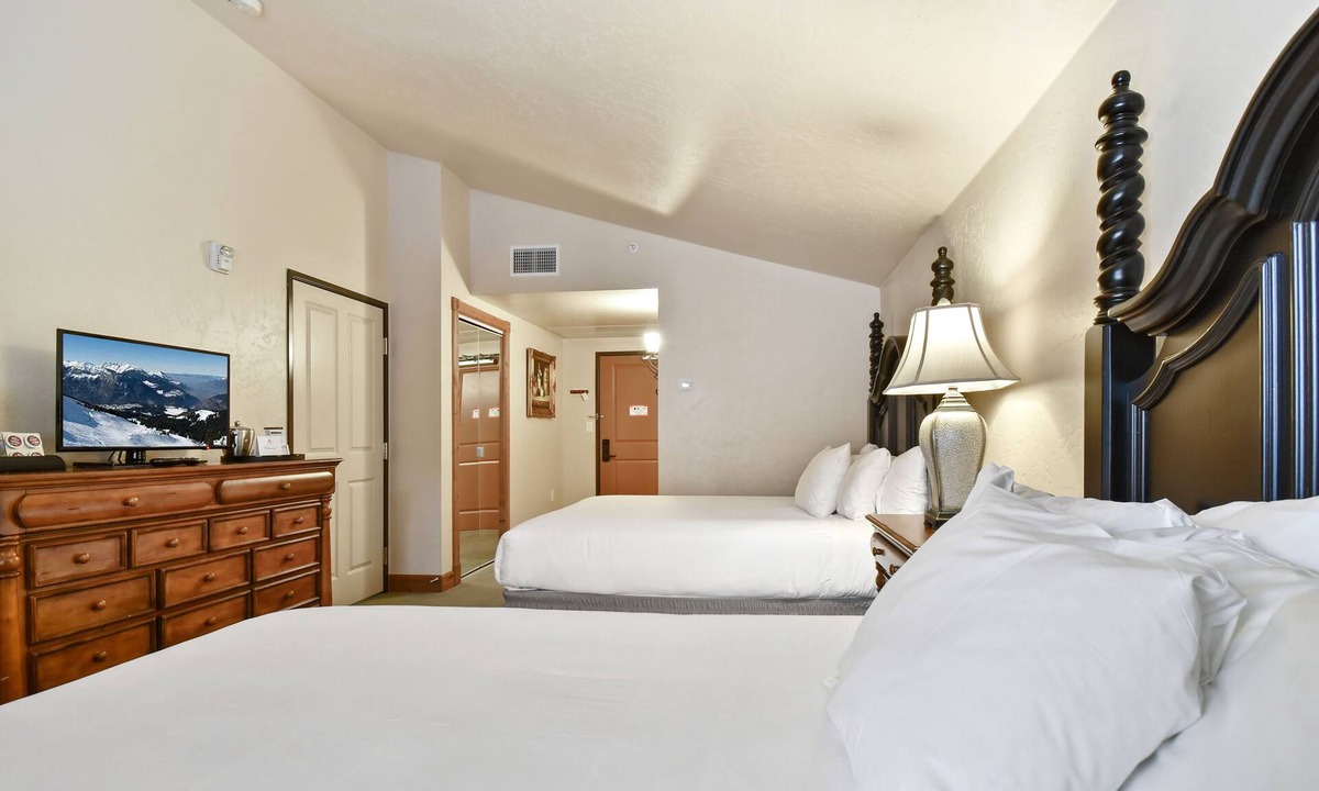 Midway Villa | Adventure Hub~Ski Resorts, Backcountry & near Park City 3066