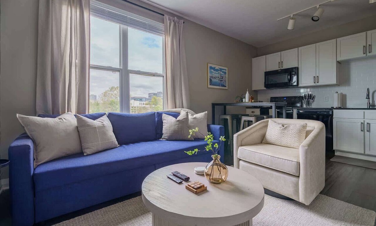 Downtown Columbus Apartment | Apartment on the River
