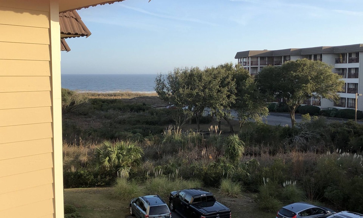 Folly Field Villa | August openings Ocean view 4 condos from the beach Read our reviews