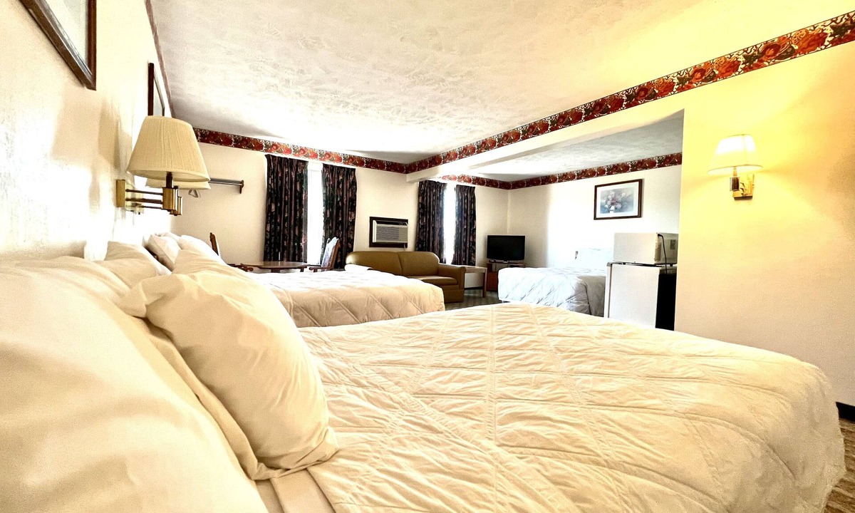 Baxter Springs Hotel | Baxter Inn