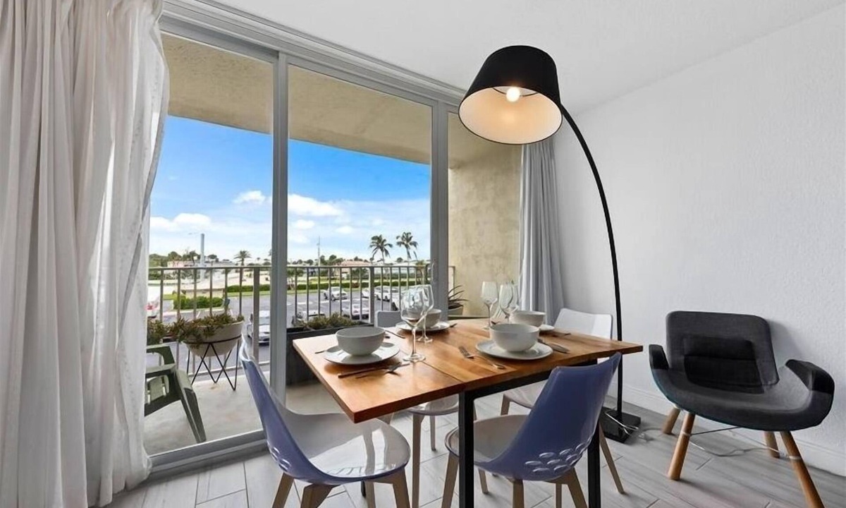 Hutchinson Island South Apartment | Beach Condo/High-End Finishes/Island Beach Resort/No Cleaning Fee/Condo 212