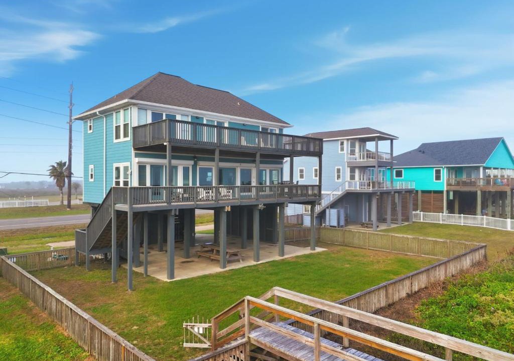 Miramar House | Beachfront Bliss with Views from Every Room