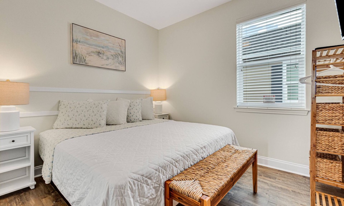 Cherry Grove Beach House | Beachside Retreat: 100 Feet to Sand! SLEEPS UP TO 48 GUESTS EXCLUSIVE AMENITIES!