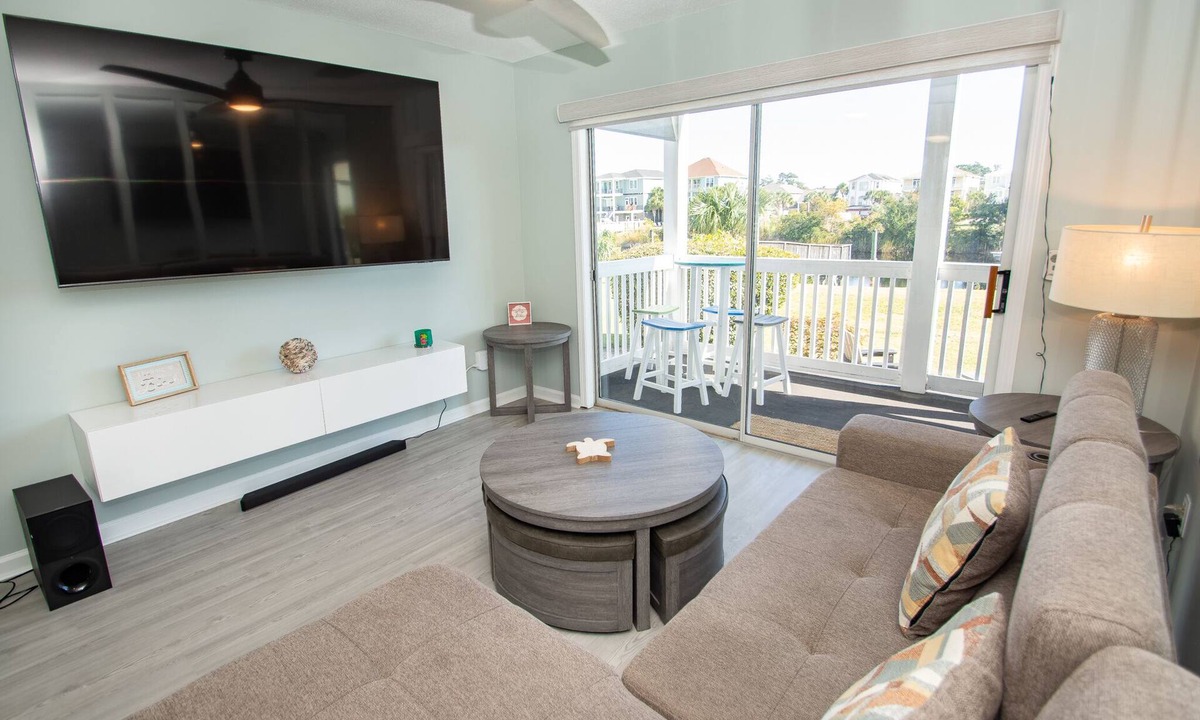 Carolina Yacht Landing Condo | Beautiful and spacious 3BR, 2BTH ground floor condo with great views