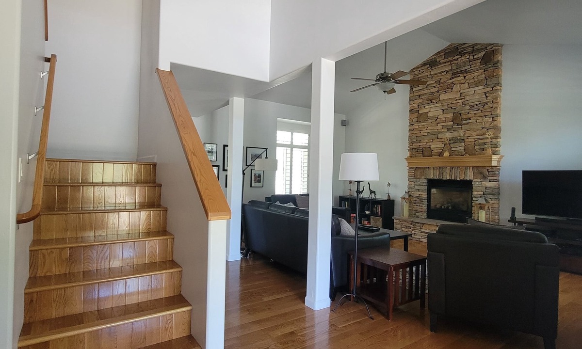 Flagstaff House | Beautiful Home in Coveted Flagstaff Neighborhood - Great for Long-term Guests -