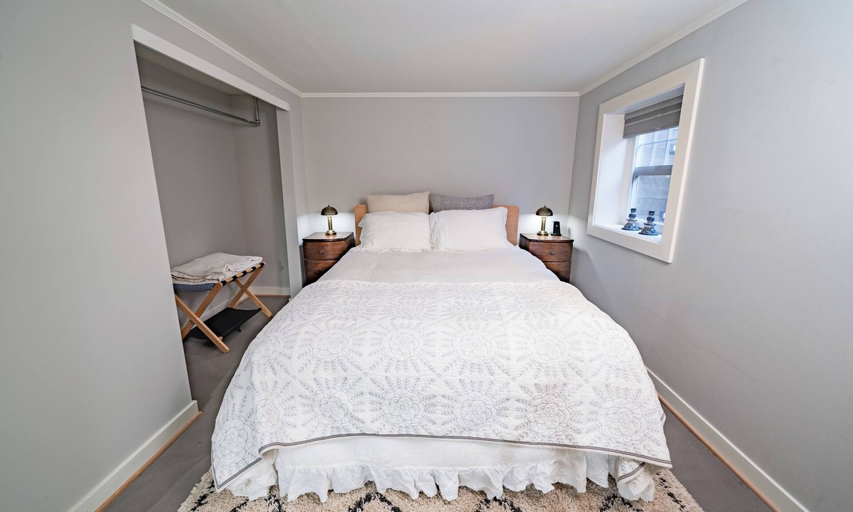 Southeast Magnolia Apartment | Beautifully-remodeled lower level of a Craftsman home in the coveted Magnolia.