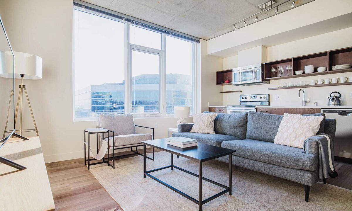 Northwest Bellevue Apartment | Blueground | Bellevue, w/d, nr Downtown Park