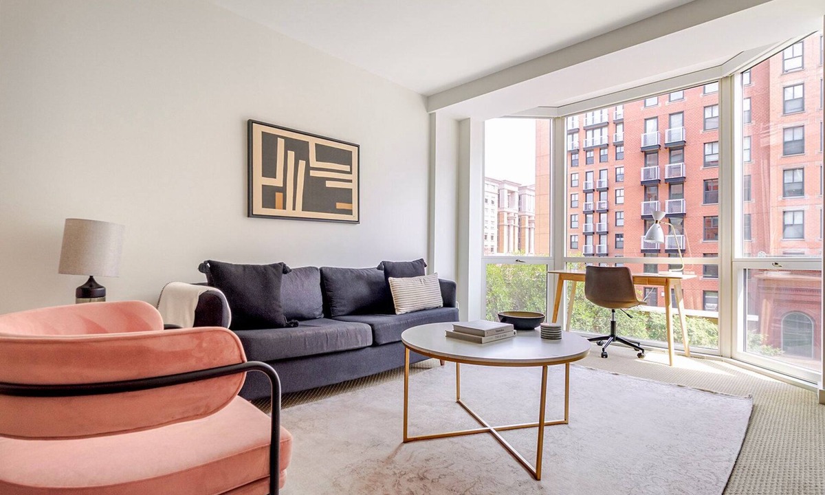 Penn Quarter Apartment | Blueground | Penn Quarter, pool, nr National Gallery
