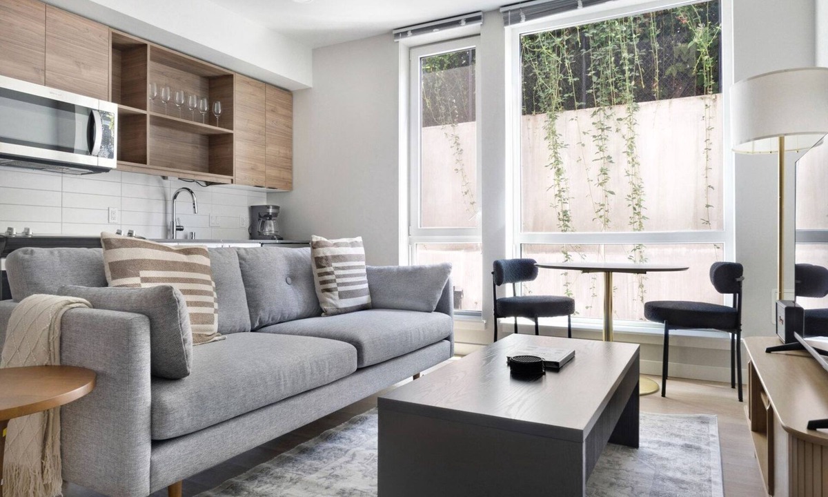 West Queen Anne Apartment | Blueground | West Queen Anne, view, nr Kerry Park