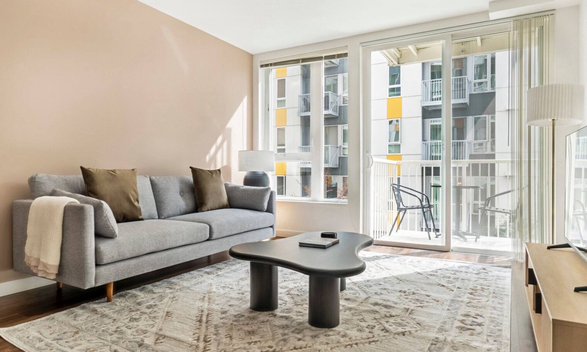 Wilburton Apartment | Blueground | Wilburton, rooftop, nr Bellevue Park