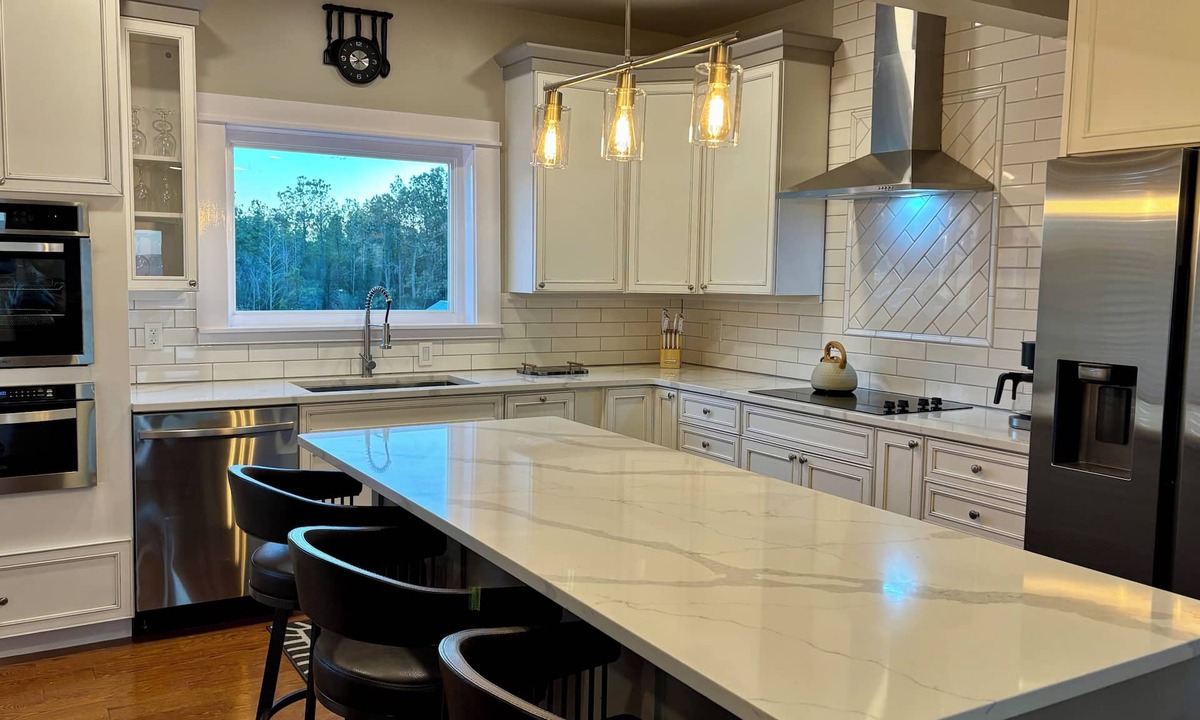 Columbia House | Brand-New Soundfront Luxury Home | 4BR 4.5BA | Columbia, NC