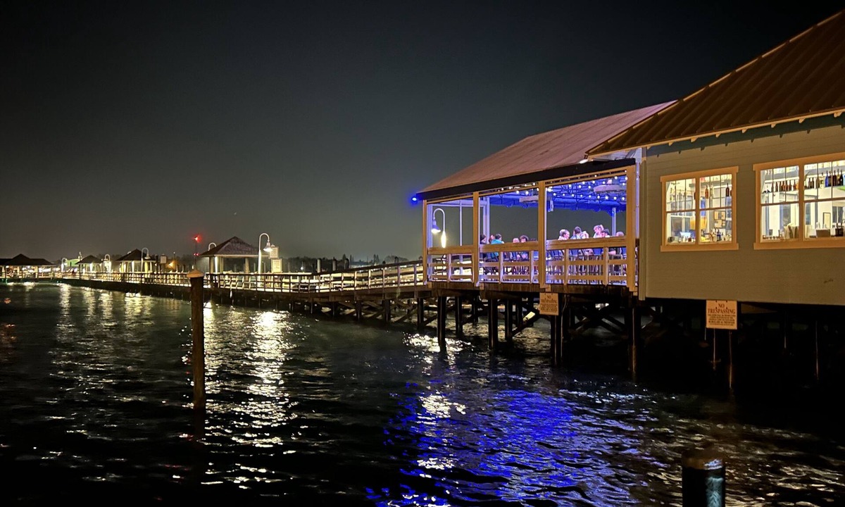 Bradenton Beach Cottage | Bridge Street Pier Beach House + Dog-friendly