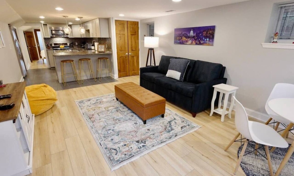 Near Northeast Apartment | Capitol Hill Apt by Union Station, Sleeps 4