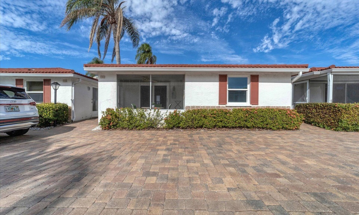 Siesta Key Villa | Casa Blanca Villa C13