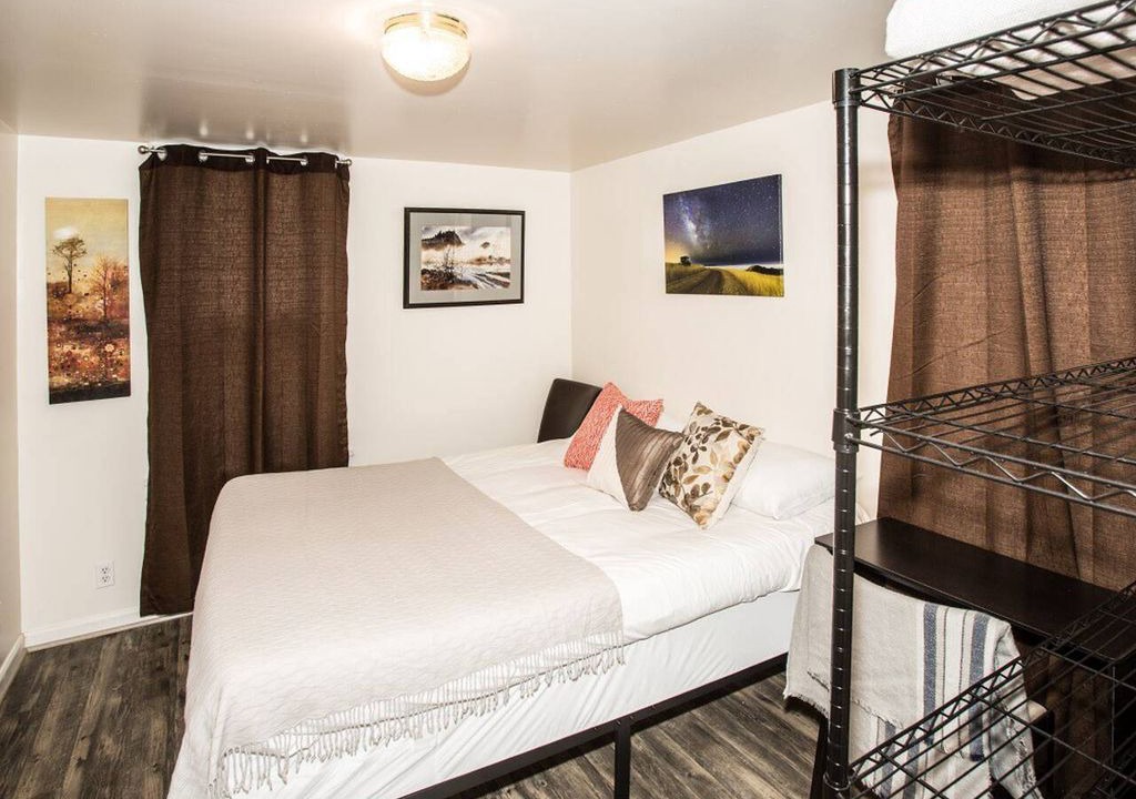 Green Lake House | Center of Greenlake -Private Room-slp 2