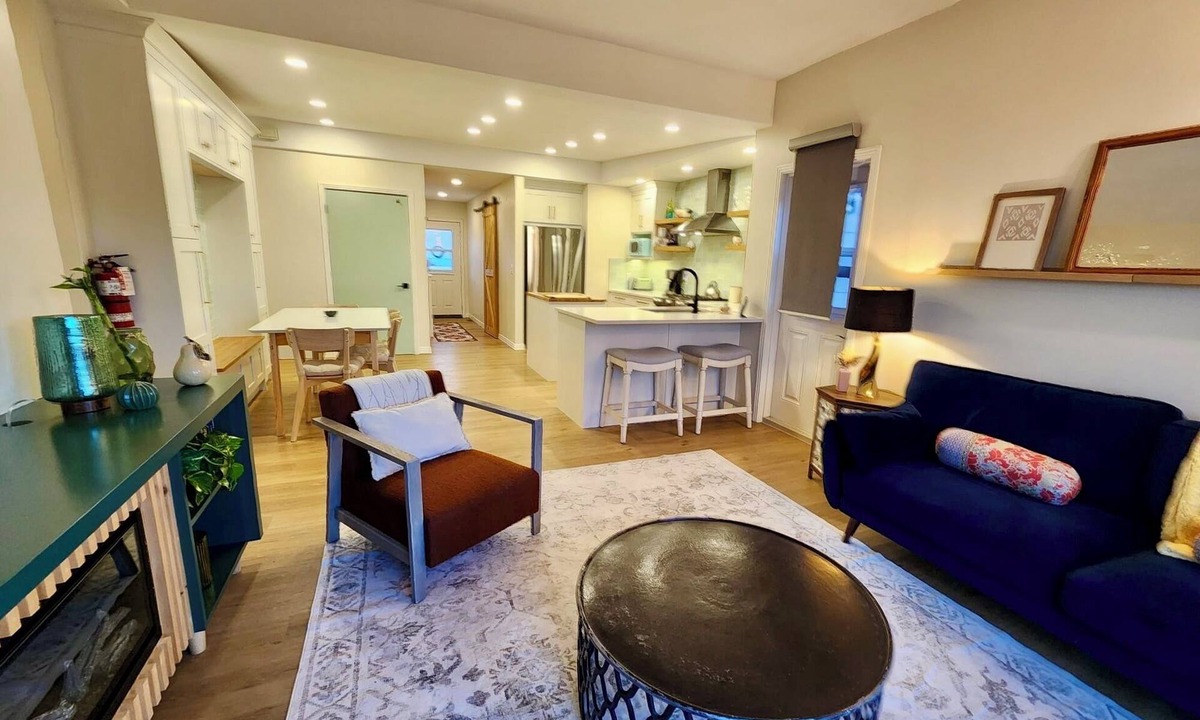 Southeast Calgary House | Central, Private, Family- and Pet-friendly Home in Calgary