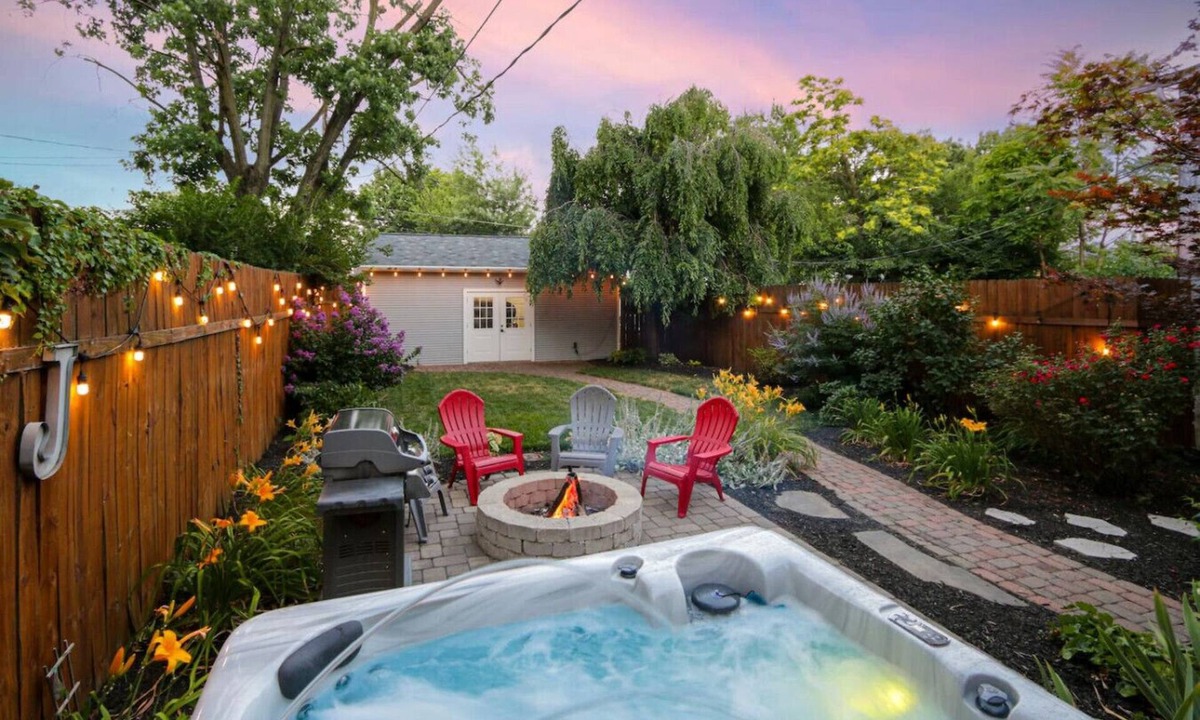 Weinland Park House | Charming 3BR w/Hot Tub + Garden | Near OSU + More