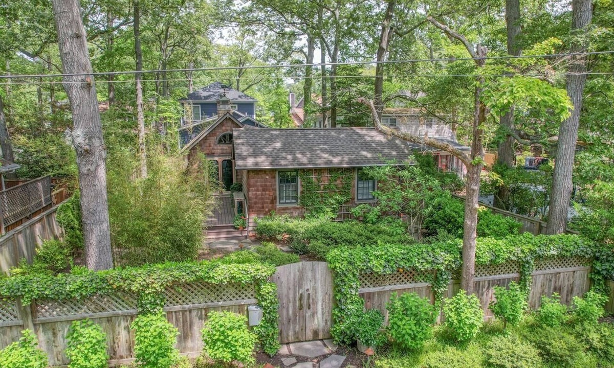 The Pines Cottage | Charming Coastal Cottage in Rehoboth Beach – Private, Serene, Perfect for Summer