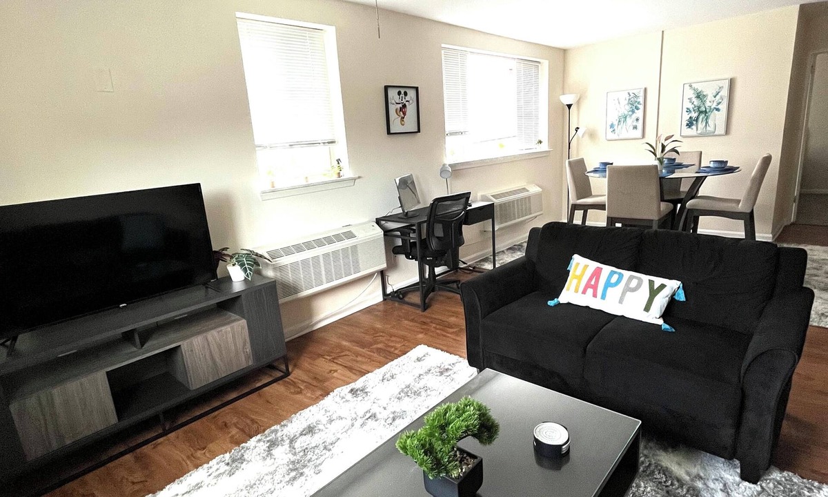 Rockville Apartment | Charming Cozy Stay in Rockville - Perfect for a getaway