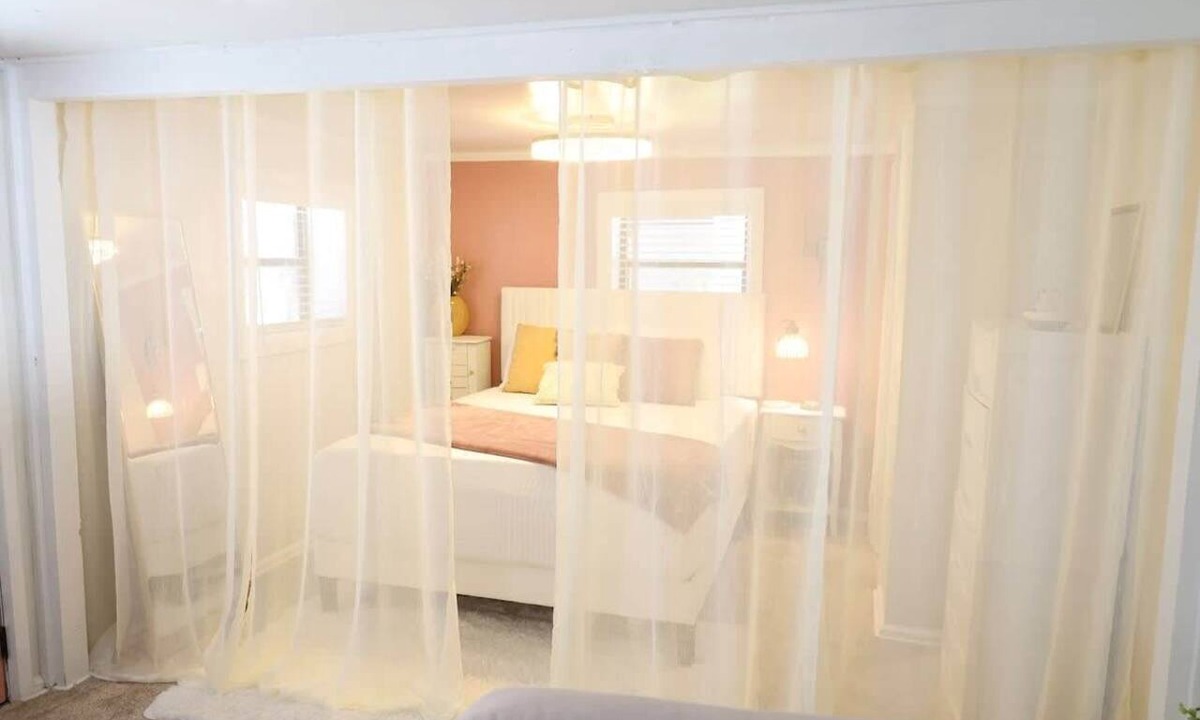 St. Augustine Cottage | Charming & Secluded Carriage House Getaway