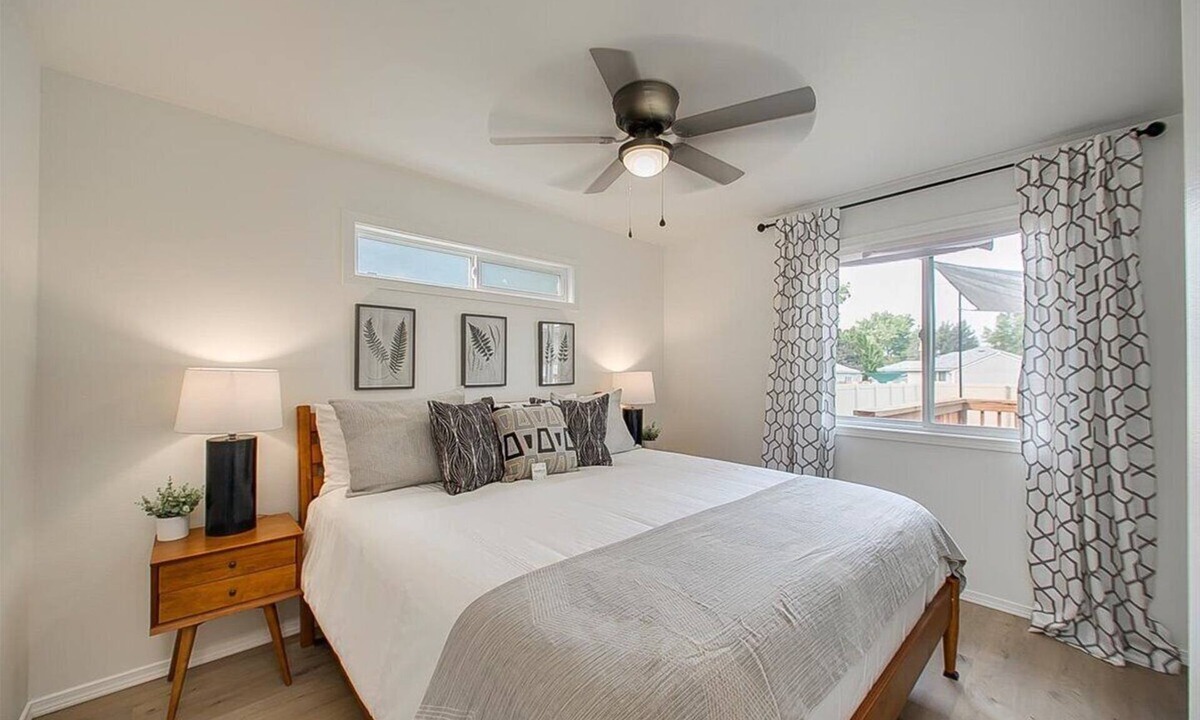 Sunset House | Charming Sunset Park Stay Near Parks & Greenbelt