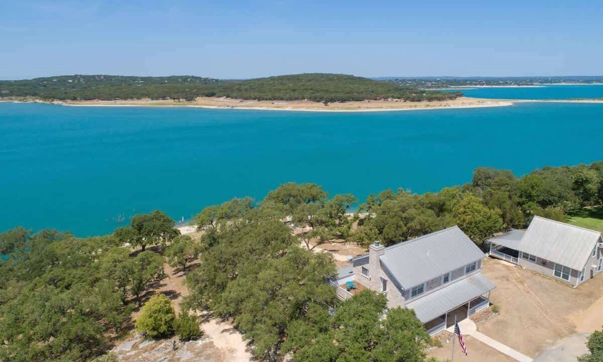 Canyon Lake House | CL 1105B Tranquility by the Shore