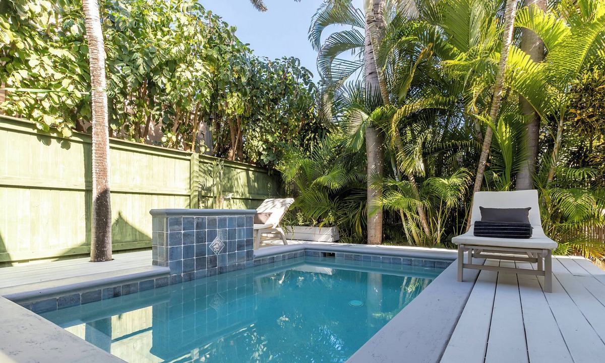 The Meadows House | Conch Republic Retreat - Located in The Meadows