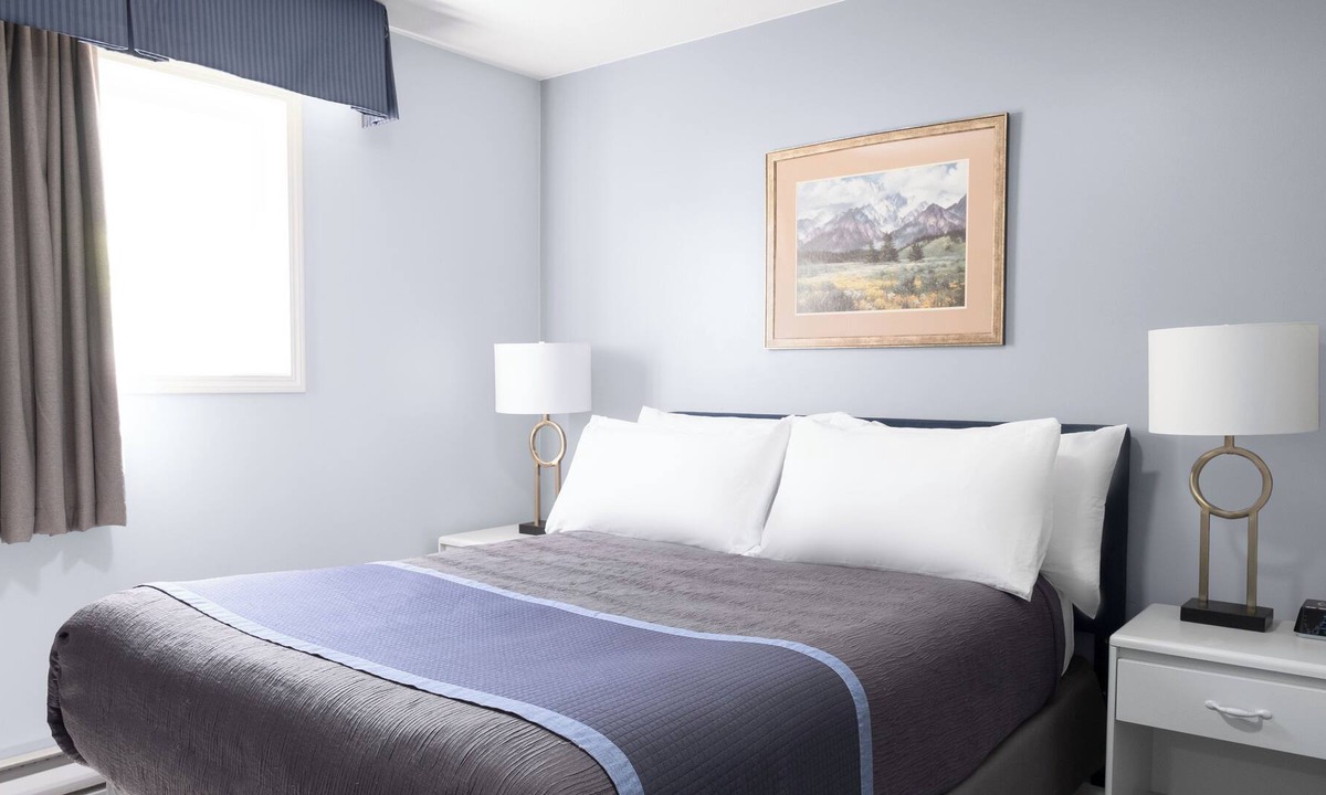 Okanagan-Similkameen Hotel | Copper Mountain Inn & Suites