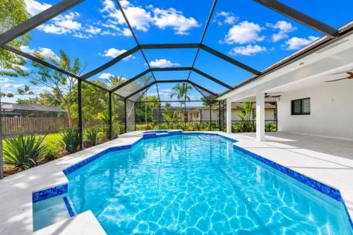 Coral Springs House | Coral Springs Oasis Retreat