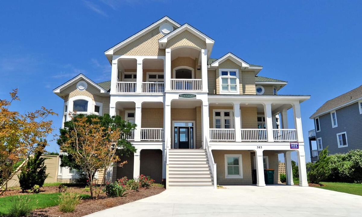Pine Island House | Corolla, North Carolina Pine Island Ocean Front OBX