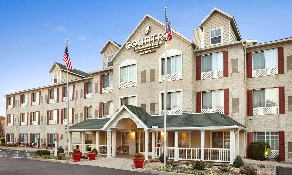 Northeast Columbus Hotel | Country Inn & Suites by Radisson, Columbus Airport, OH