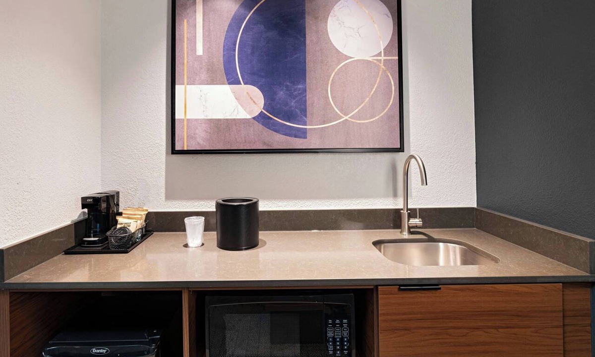 Western Division Hotel | Courtyard Marriott Laredo