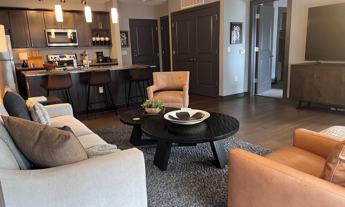 Dublin Apartment | Cozy 1-bedroom apartment in fantastic Dublin with AC