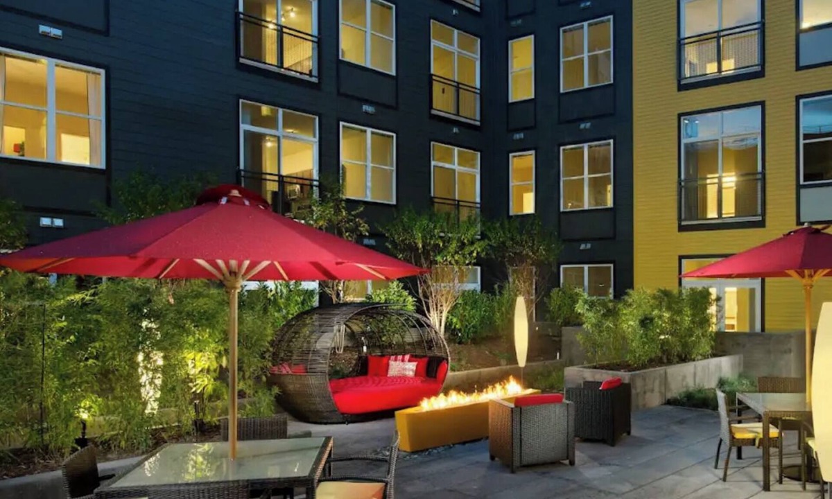 Merrifield Apartment | Cozy 1-bedroom apartment in beautiful Vienna with AC and gym access