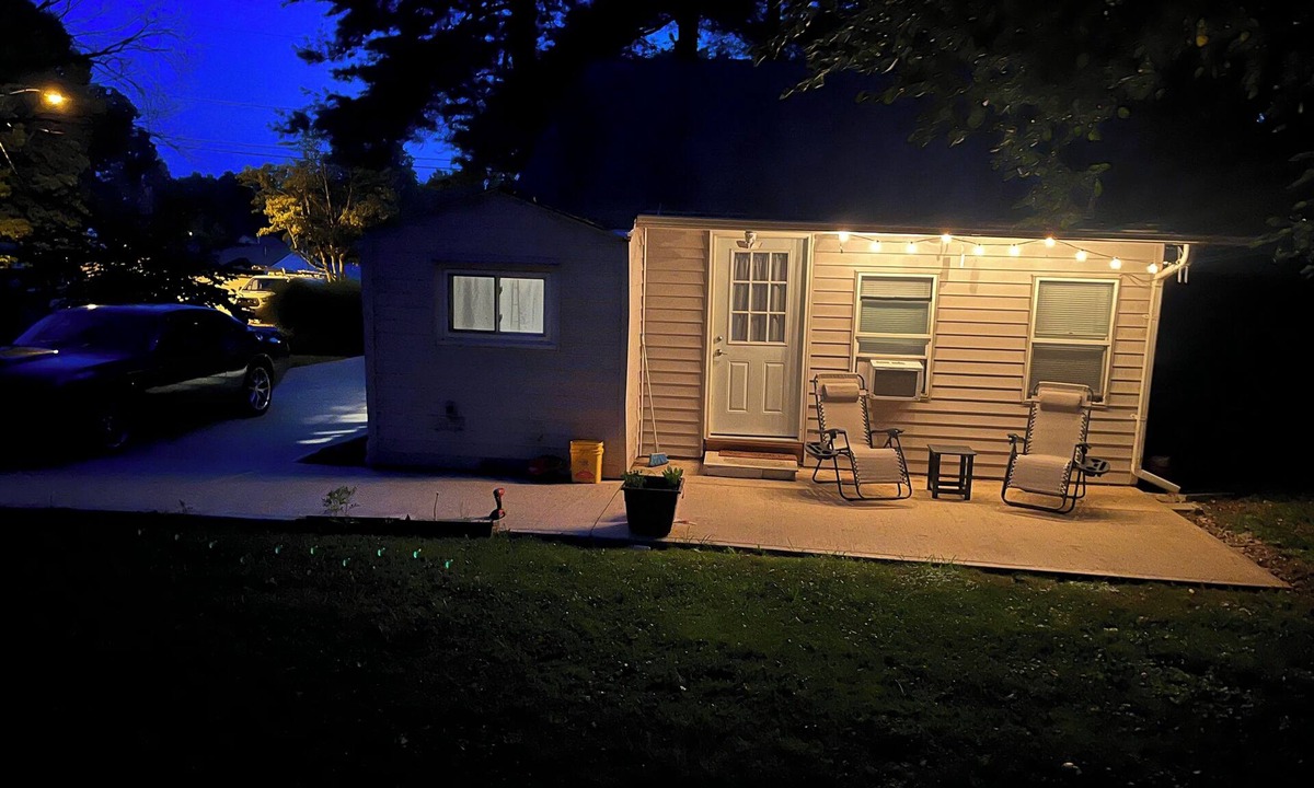 Mount Vernon Cottage | Cozy 1-bedroom cottage in peaceful Mount Vernon with AC