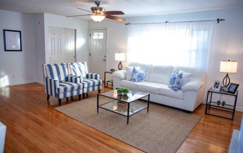 Reynoldsburg House | Cozy 3 Bedroom Home