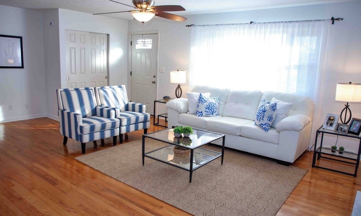 Reynoldsburg House | Cozy 3-Bedroom House with WiFi and AC in Welcoming Reynoldsburg