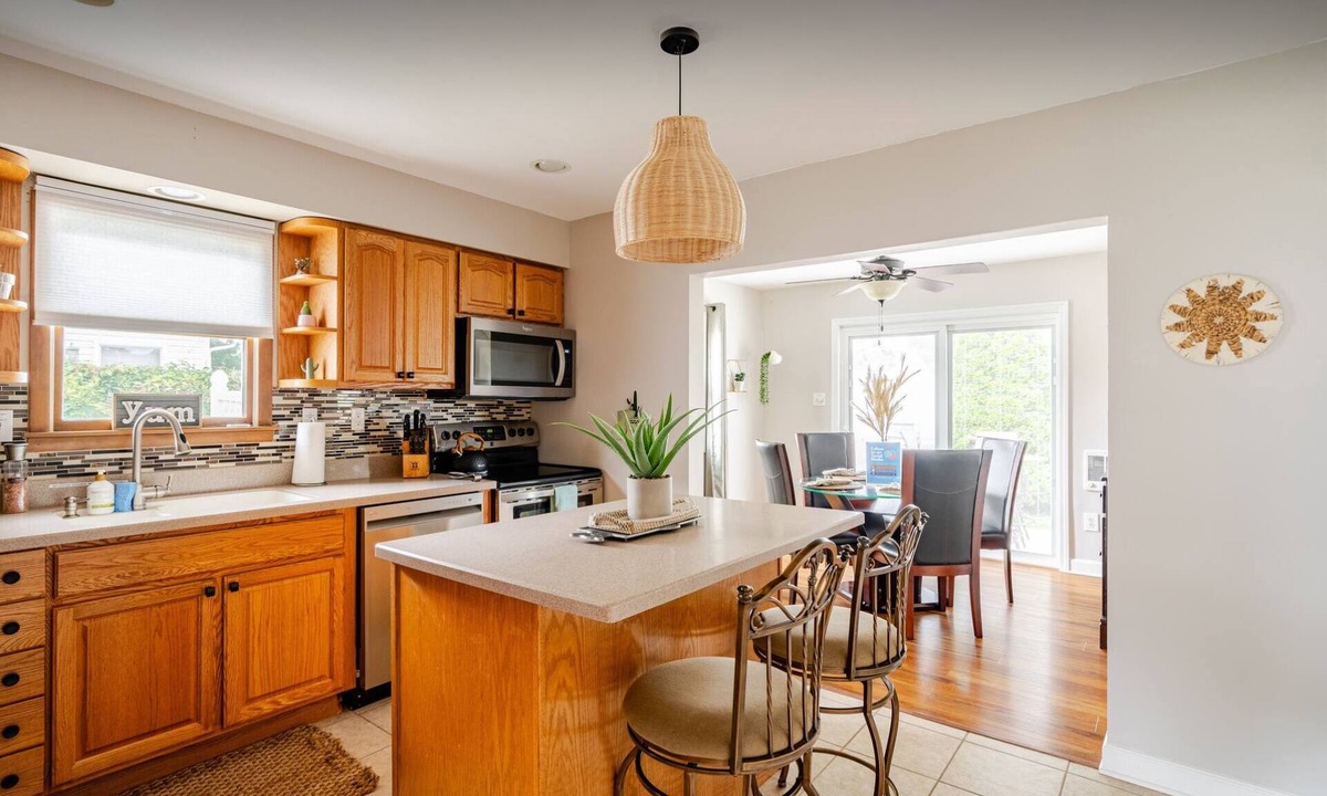 Villas Cottage | Cozy Beach House – Minutes from Best Sunsets and Wineries! Baby & Kid Friendly