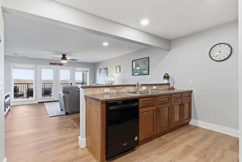 Indian Point House | Cozy Condo at Rock Lane Resort