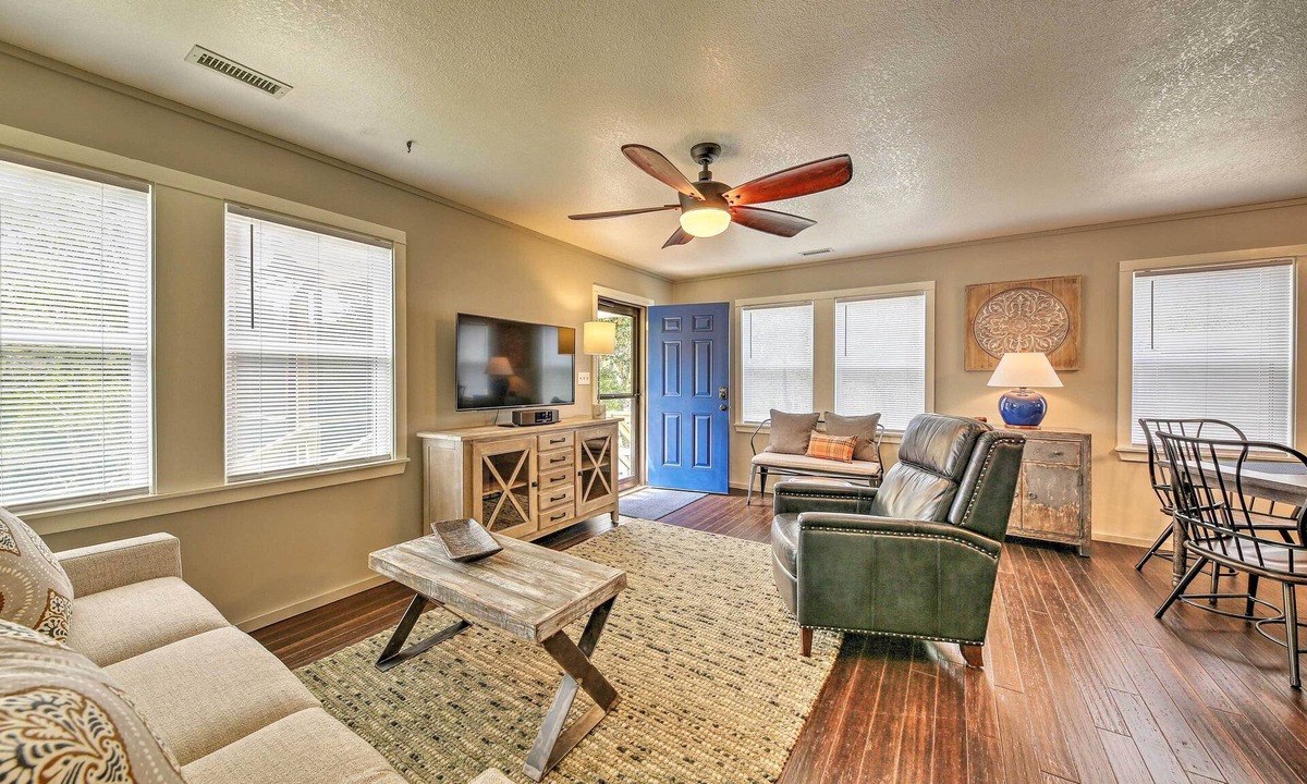 Frisco Cottage | Cozy Cottage < 2 Mi to Cape Hatteras Nat’l Shore!