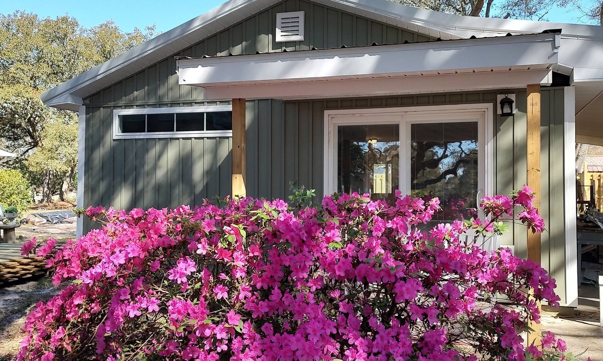 Supply Cottage | Cozy Cottage one mile from the Beach and Boat Ramp! Pet Friendly Too!