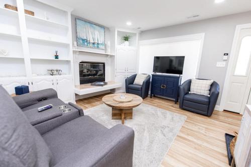 Arundel on the Bay House | Cozy Cottage w Beach Access Near Annapolis