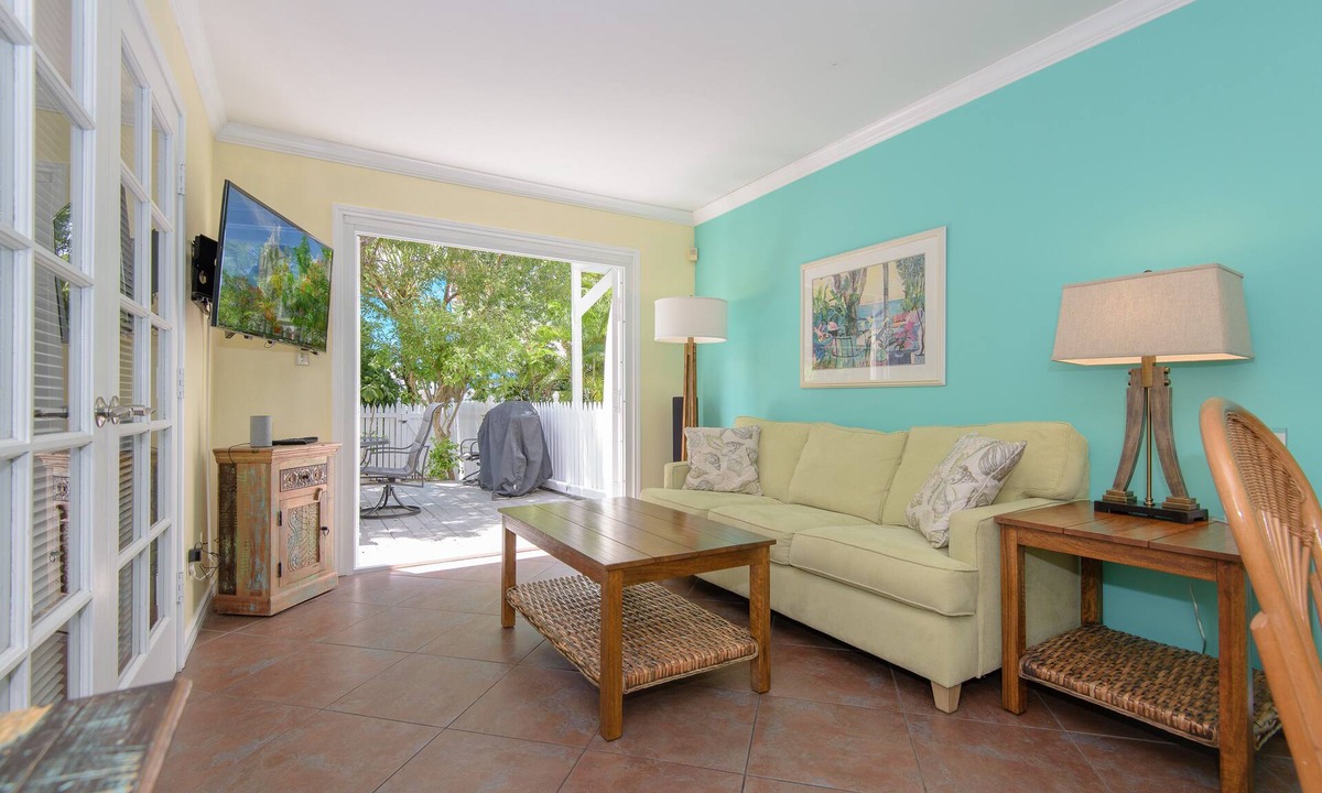 Truman Annex Condo | Craig & Cindy Key West Truman Annex Shipyard Condo with a deck at Mile Marker 0!