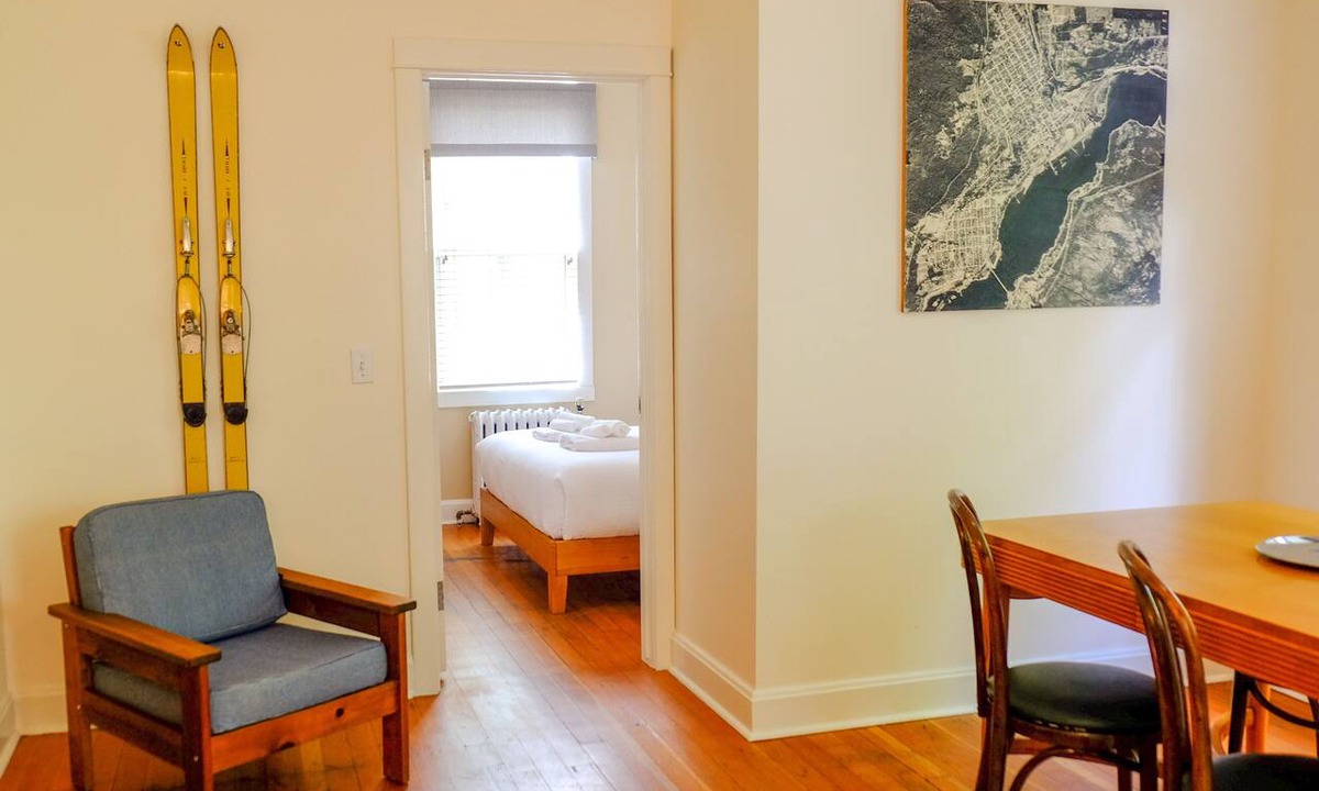 Nelson Hostel | Dancing Bear Inn Hostel